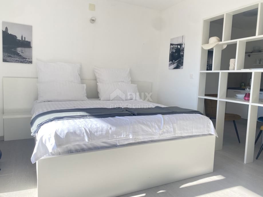 OTOK RAB, KAMPOR - Lepo urejen apartma na mirni lokaciji