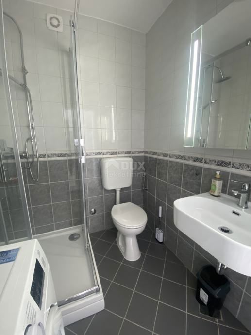 OTOK RAB, KAMPOR - Lepo urejen apartma na mirni lokaciji