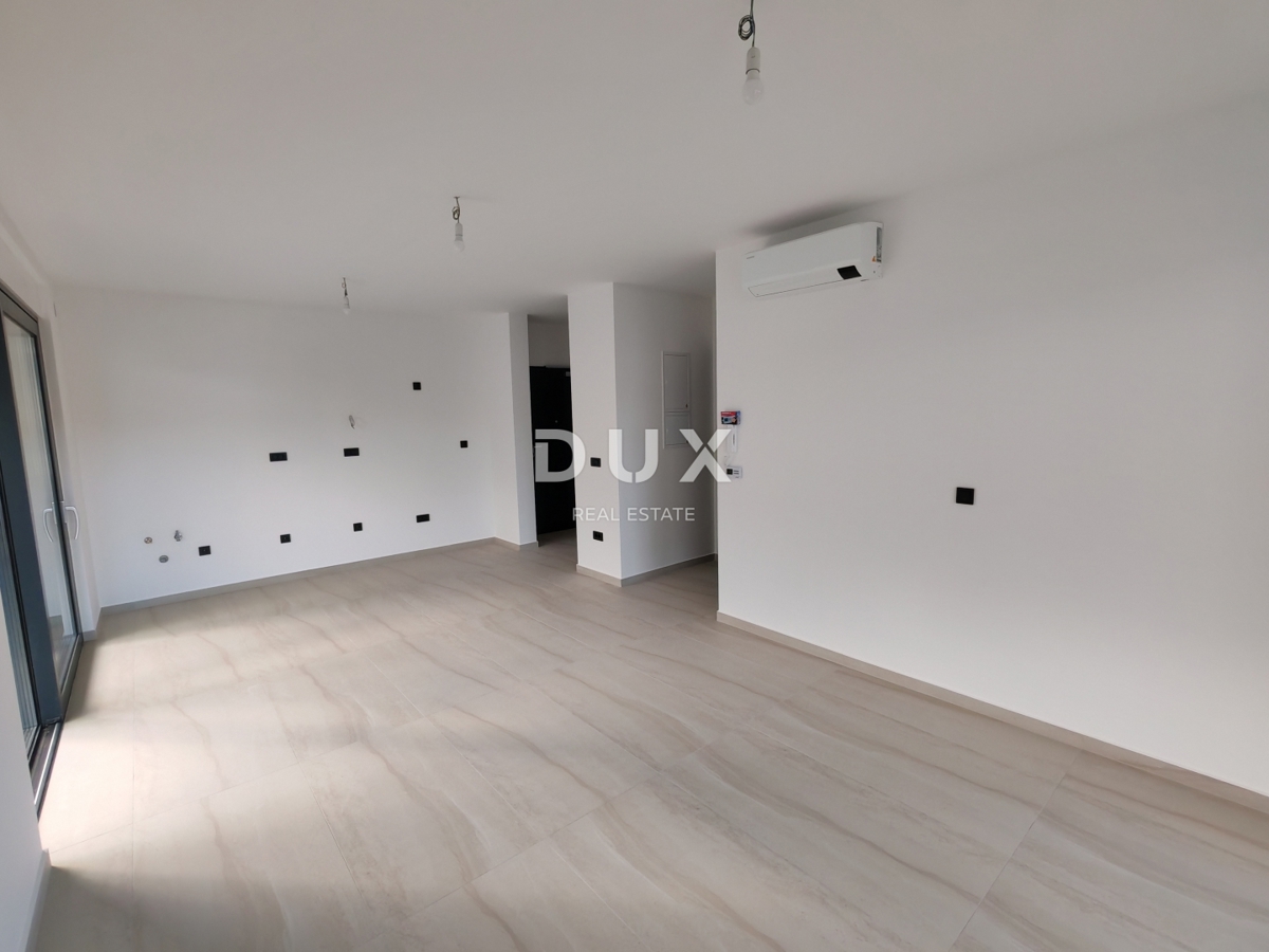 ZADAR, DIKLO - Novogradnja! Čudovito stanovanje s pogledom na morje le 50 metrov od plaže! S4