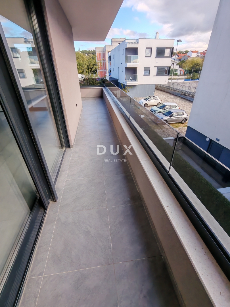 ZADAR, DIKLO - Novogradnja! Čudovito stanovanje s pogledom na morje le 50 metrov od plaže! S4