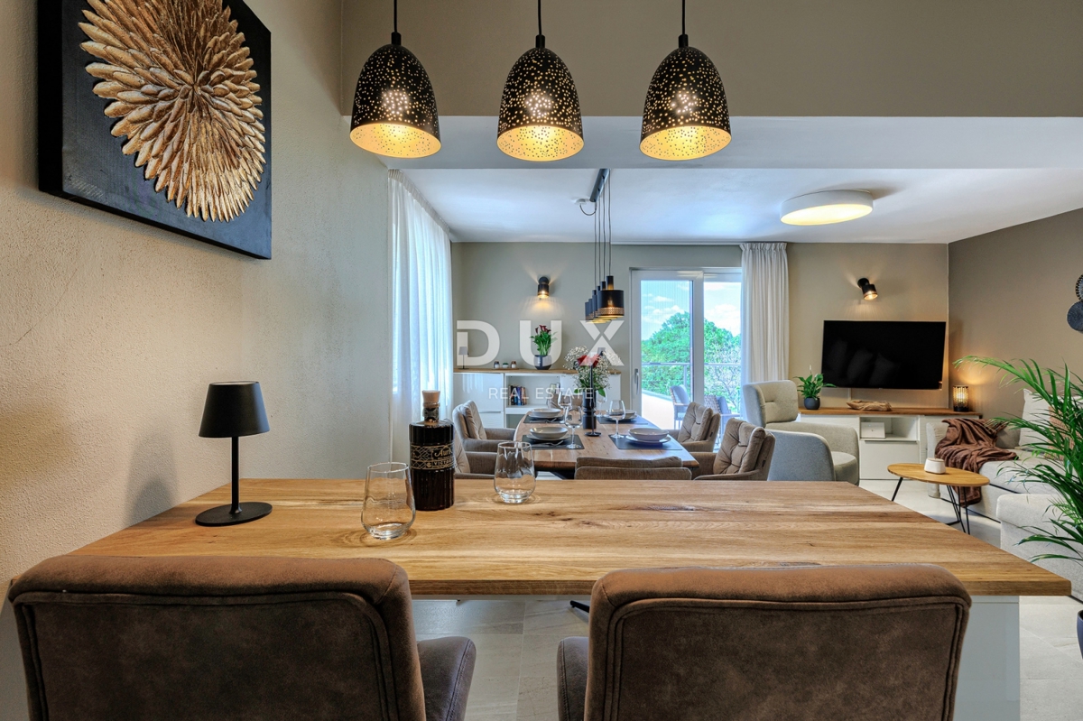 ISTRA, LABIN - Hiša z bazenom