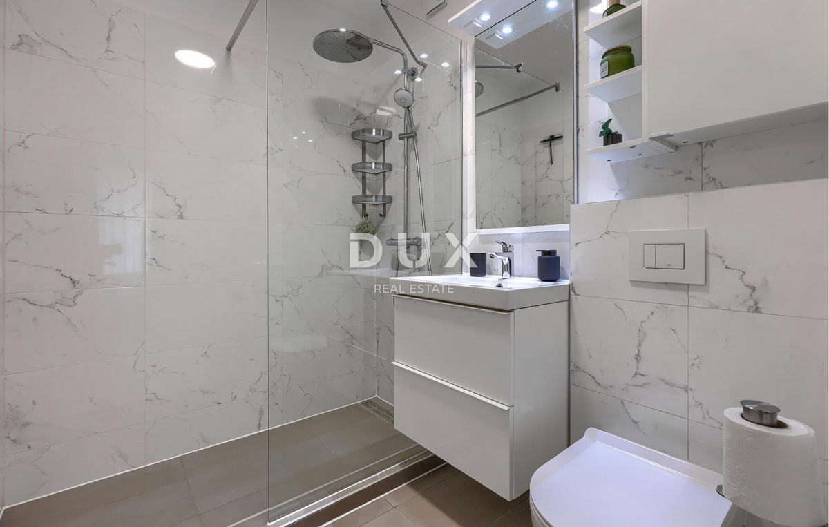 ISTRA, LABIN - Hiša z bazenom