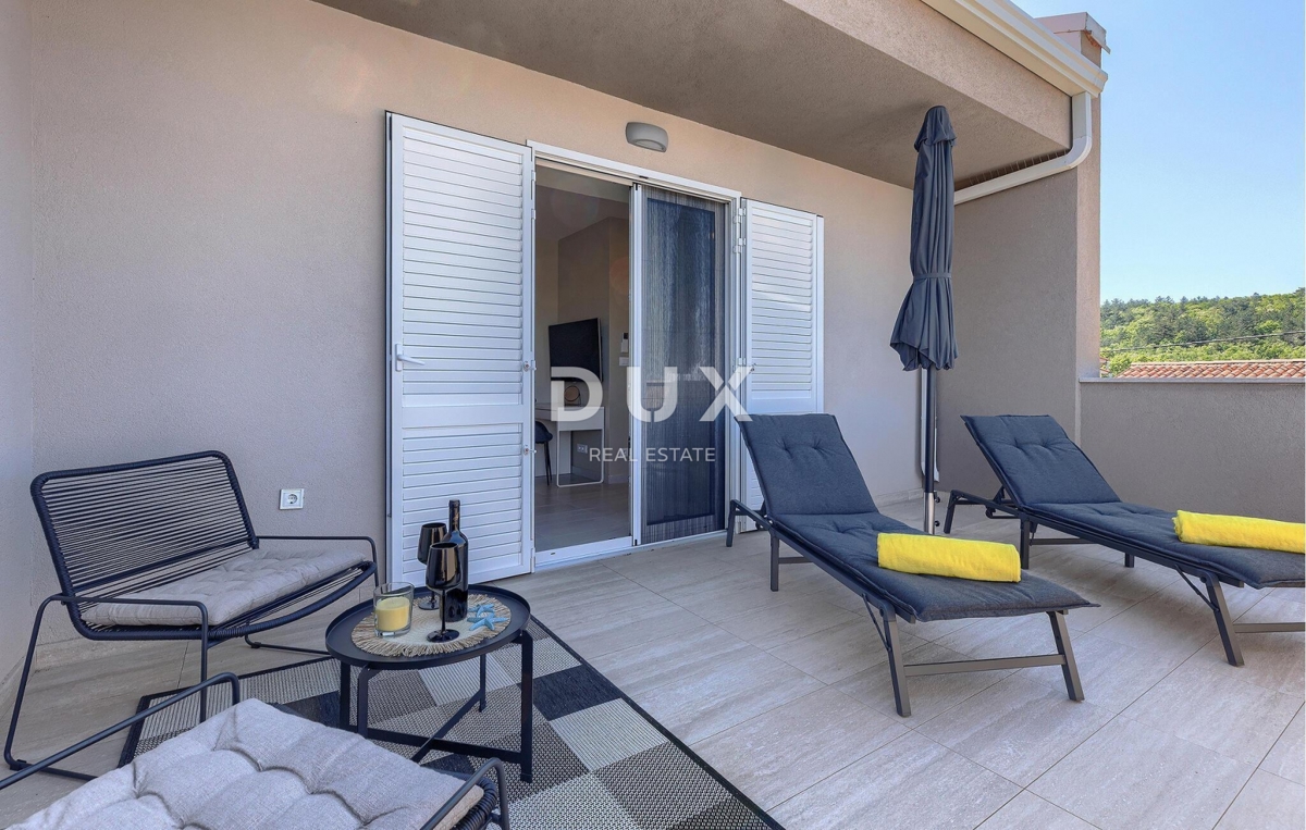 ISTRA, LABIN - Hiša z bazenom