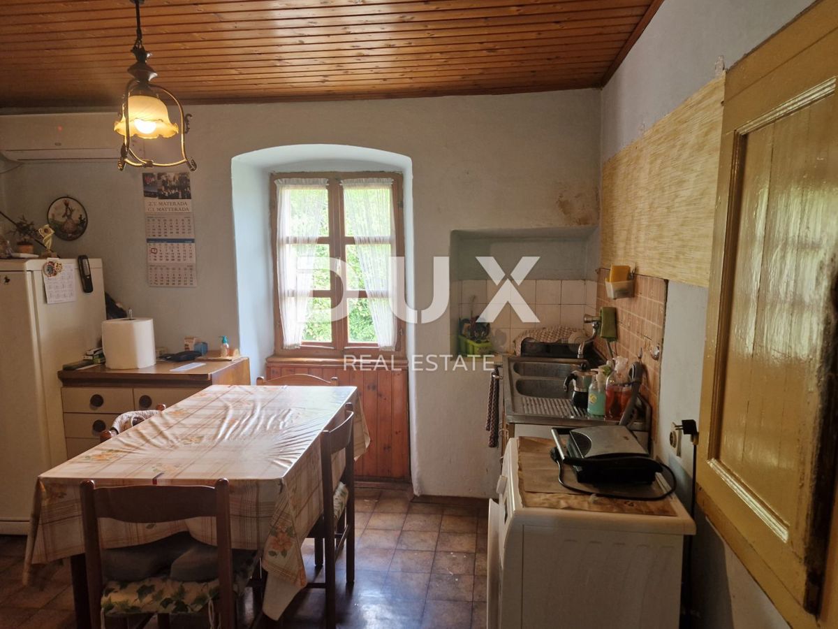 ISTRA, NOVIGRAD - Kamnita lepotica v mirni vasici