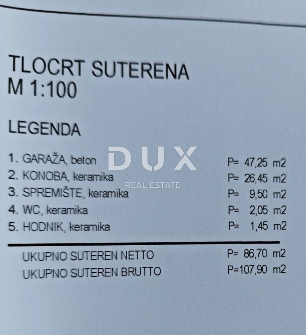 ISTRA, LABIN - Zemljišče z gradbenim dovoljenjem