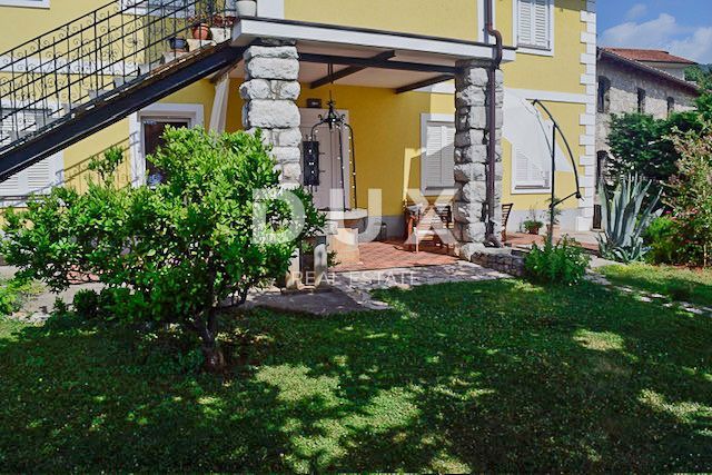 OPATIJA, IČIĆI – čudovita vila z bogatim vrtom in pogledom na morje, garažo in bližino morja