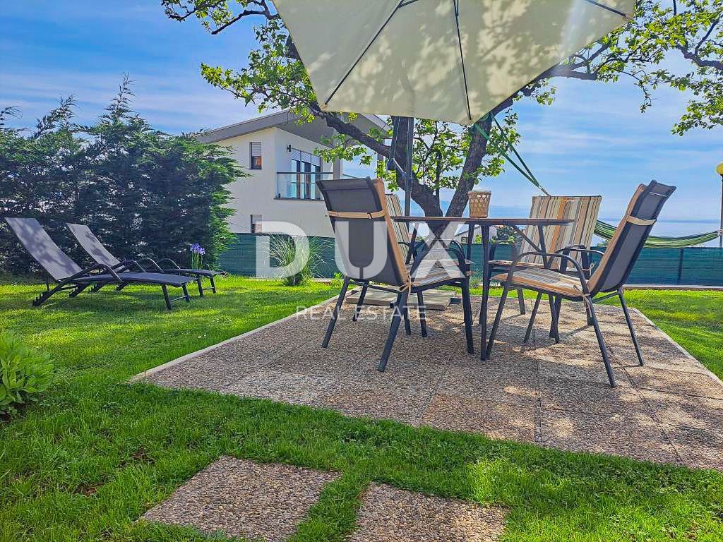 OPATIJA, IČIĆI – čudovita vila z bogatim vrtom in pogledom na morje, garažo in bližino morja