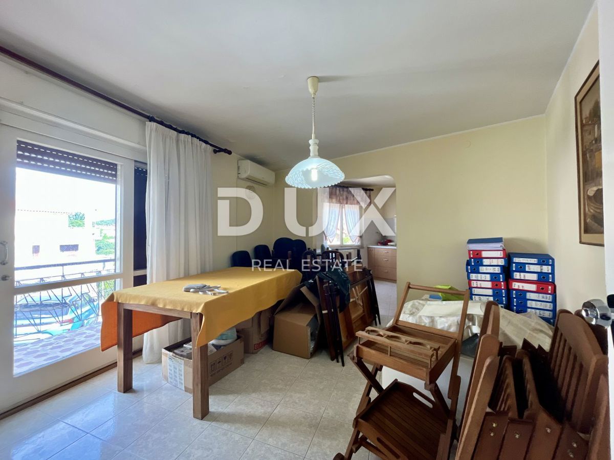 KASTAV, TRINAJSTIĆI - Vrstna hiša 1000€/m2 - PRILOŽNOST!!!