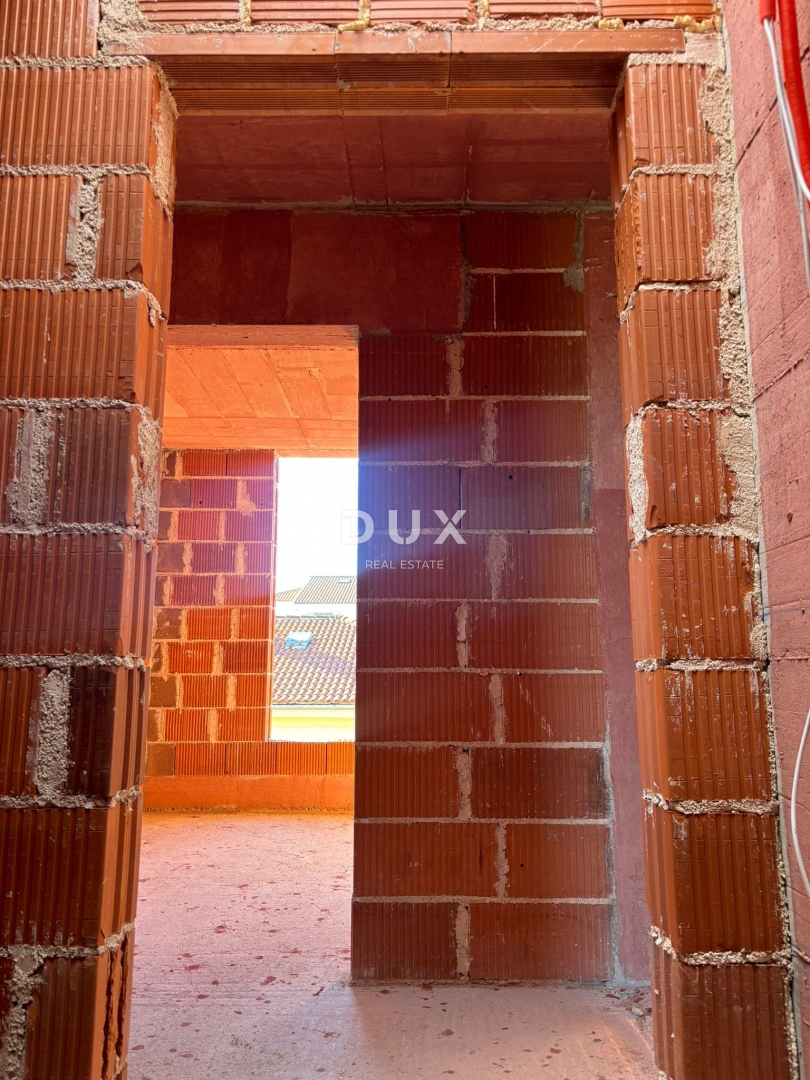 ISTRA, ŠTINJAN - Penthouse s 3 spalnicami in čudovitim pogledom na morje!