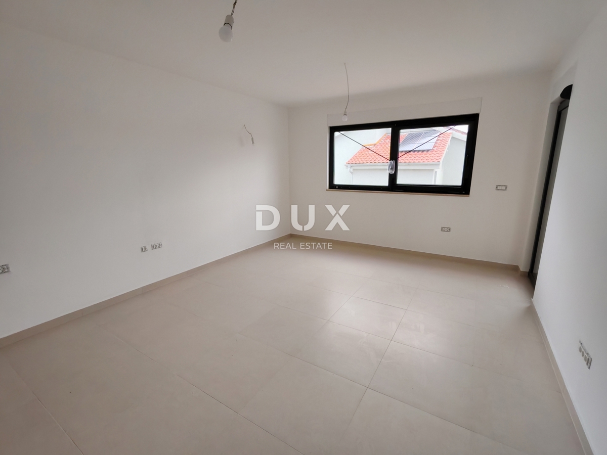 ZADAR, RAŽANAC - Novogradnja! Talno ogrevanje, dvigalo, pogled na morje, shramba...! S5