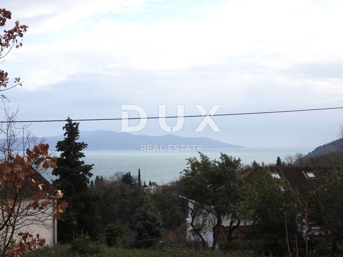 OPATIJA, IČIĆI - gradbeno zemljišče 2800m2 Z LOKACIJSKIM DOVOLJENJEM!! In s pogledom na morje za stanovanjski objekt - stanovanja/apartmaje