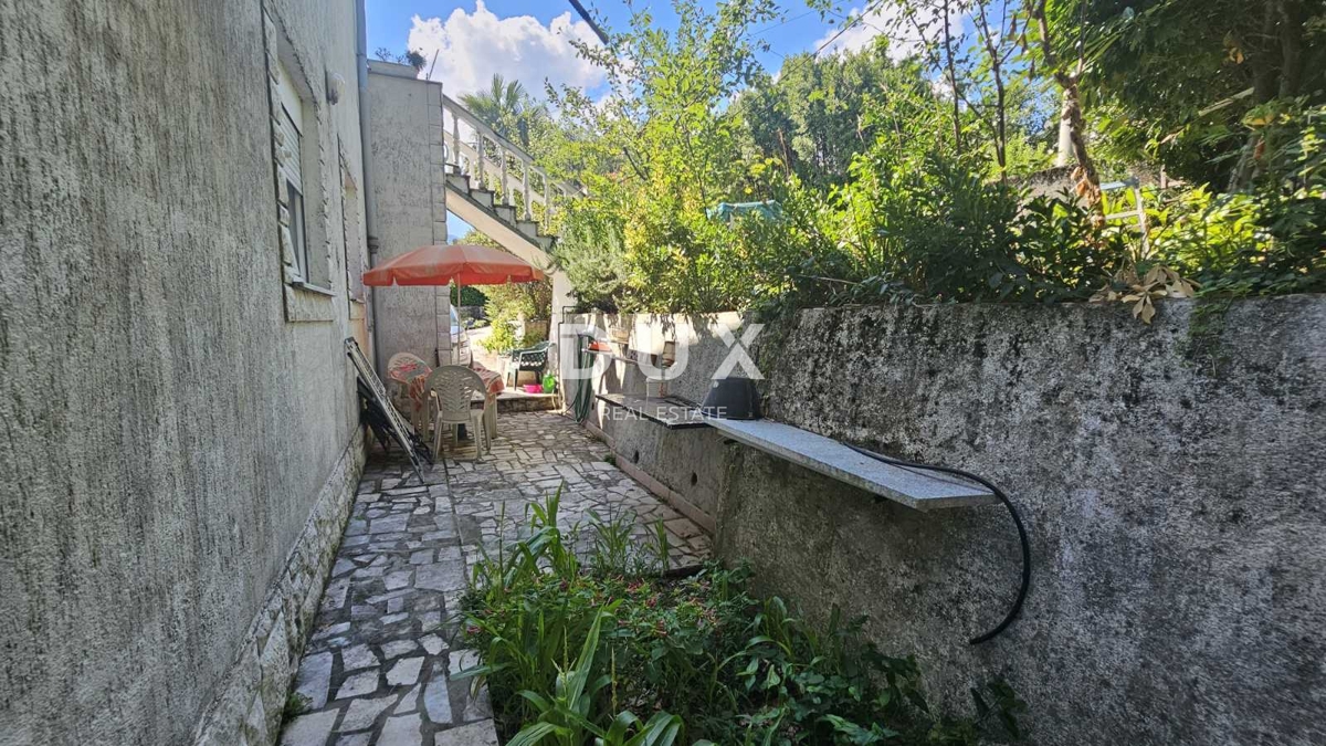 OPATIJA, IKA - Stanovanje z vrtom in pogledom na morje - idealno za turizem ali poletno bivanje!