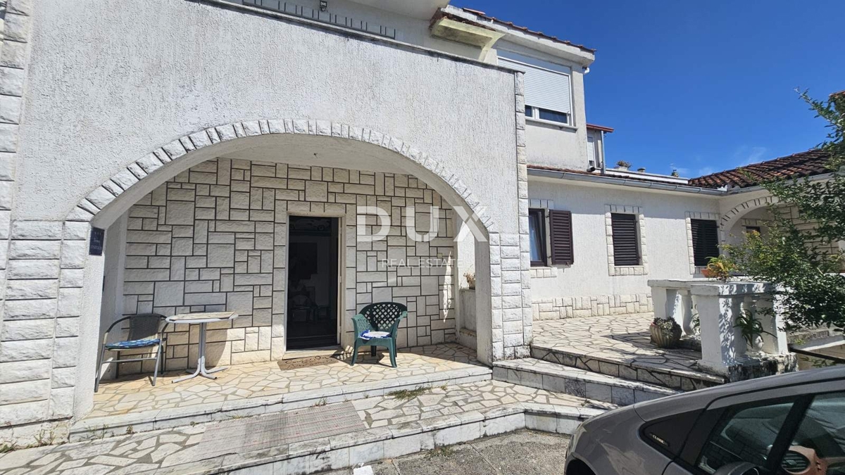 OPATIJA, IKA - Stanovanje z vrtom in pogledom na morje - idealno za turizem ali poletno bivanje!