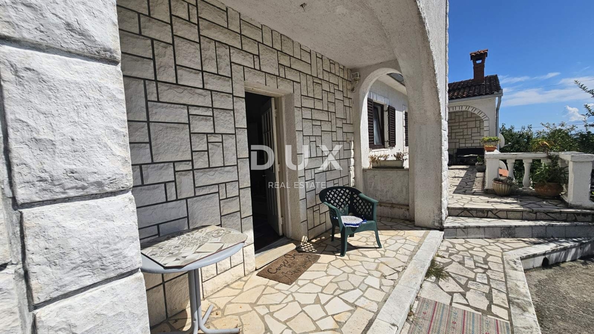OPATIJA, IKA - Stanovanje z vrtom in pogledom na morje - idealno za turizem ali poletno bivanje!