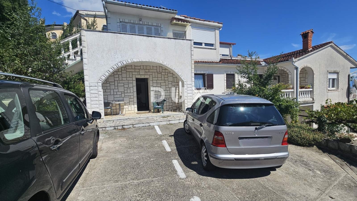 OPATIJA, IKA - Stanovanje z vrtom in pogledom na morje - idealno za turizem ali poletno bivanje!