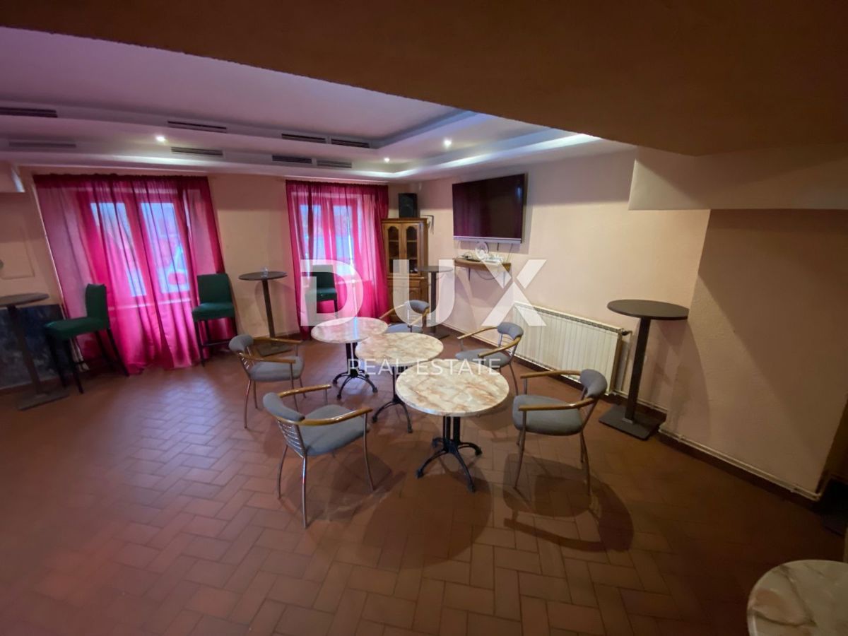 OPATIJA, MATULJI, JUŠIĆI - hiša z 2 stanovanjema in 2 poslovnima prostoroma + vrt! PRILOŽNOST!