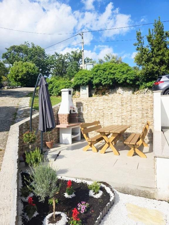 OPATIJA, BRSEČ - Zasebna oaza z wellnessom v bližini Brseča in Mošćeničke Drage