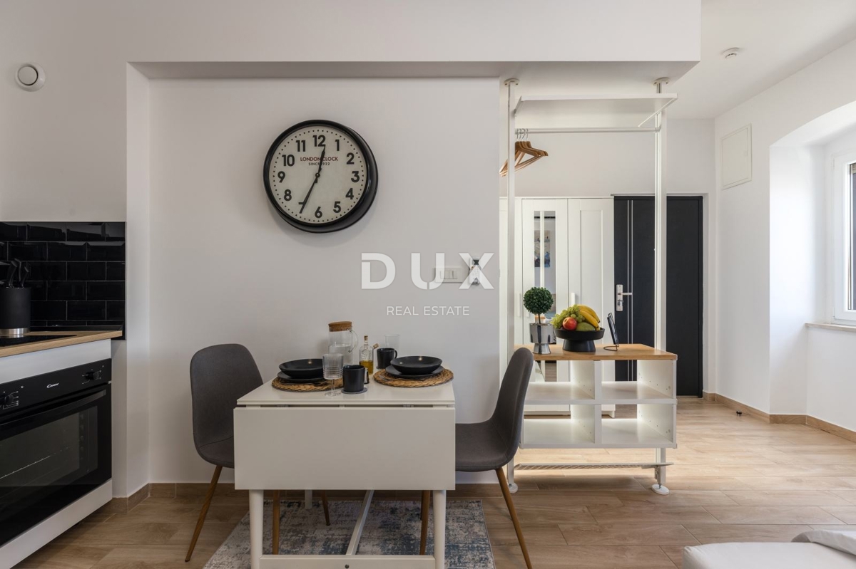 RIJEKA, BANDEROVO - popolnoma prenovljeno stanovanje s parkirnim mestom, na iskani lokaciji v bližini univerze