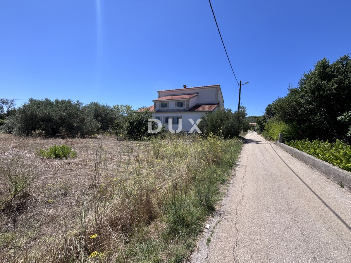 OTOK PAŠMAN, NEVIĐANE - Gradbeno zemljišče 60 m od morja