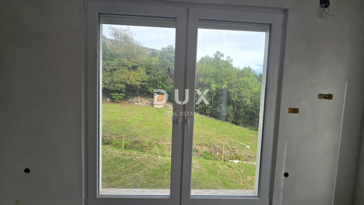 NOVI VINODOLSKI, BRIBIR - Novogradnja v središču Bribirja, 88m2