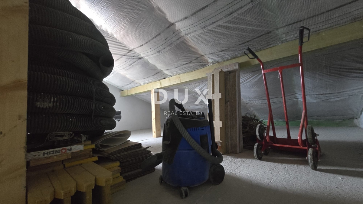 NOVI VINODOLSKI, BRIBIR - Novogradnja v središču Bribirja, 88m2