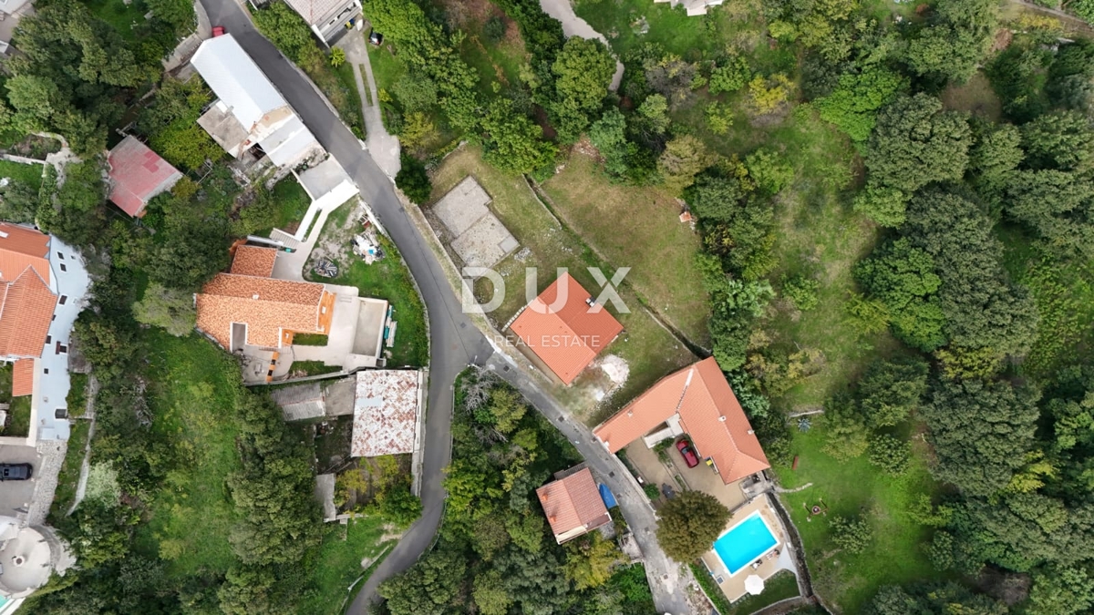 NOVI VINODOLSKI, BRIBIR - Novogradnja v središču Bribirja, 88m2