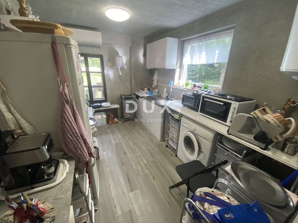 GORSKI KOTAR, DELNICE - projekt s 3 hišami za turizem