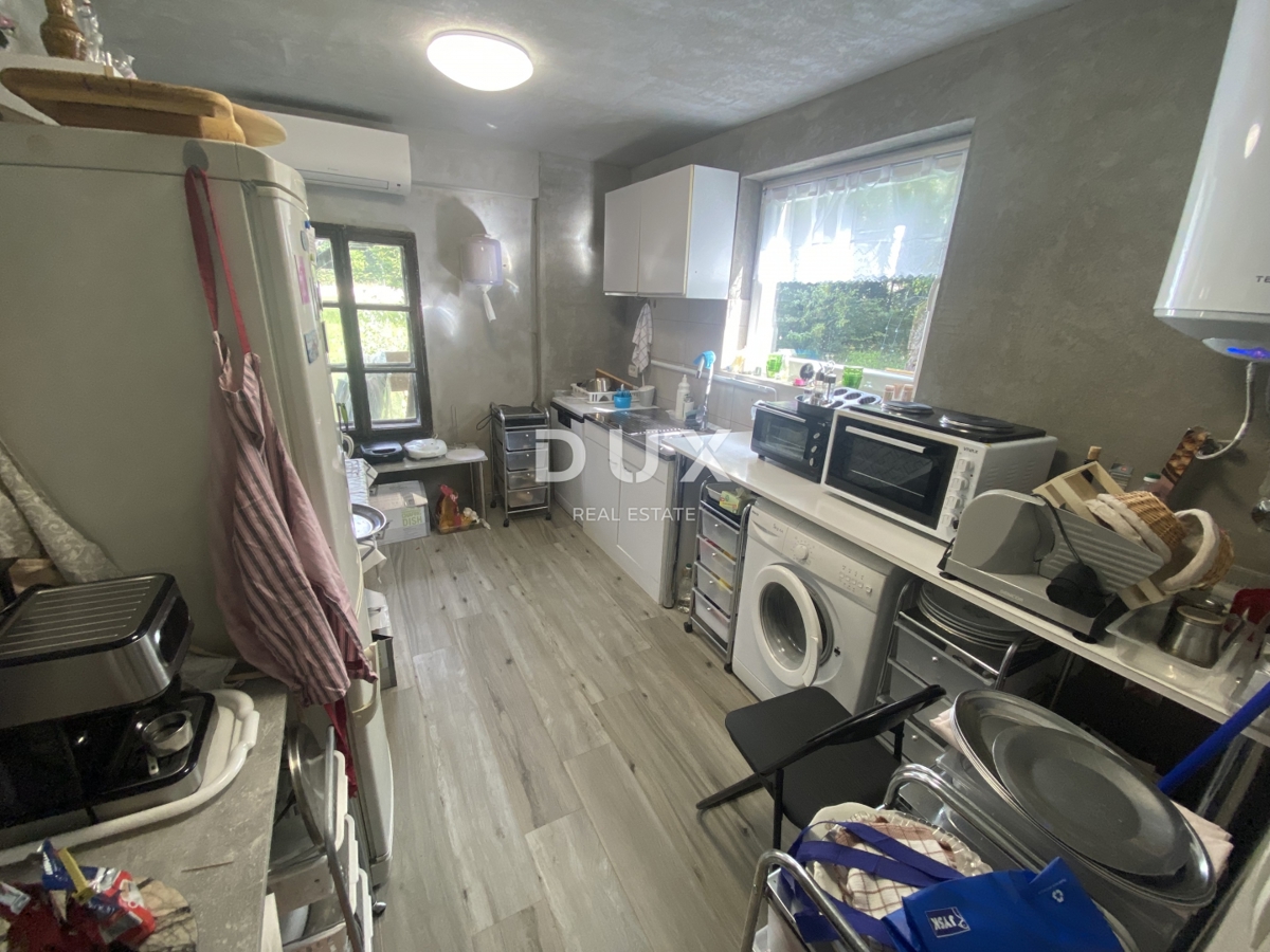 GORSKI KOTAR, DELNICE - projekt s 3 hišami za turizem