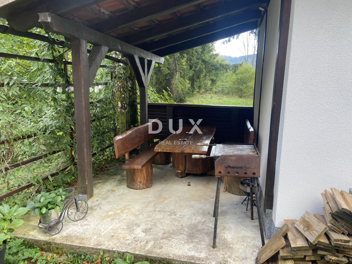 GORSKI KOTAR, DELNICE - projekt s 3 hišami za turizem