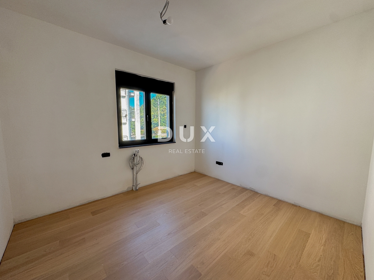 RIJEKA, KANTRIDA - 82m2 veliko stanovanje v luksuzni novogradnji le 250 metrov od morja z garažo in panoramskim pogledom na morje