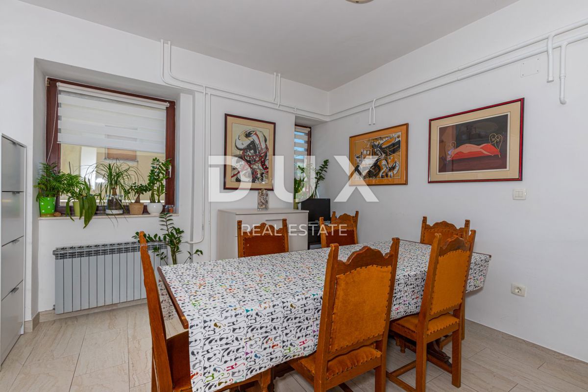 CRIKVENICA - poslovno stanovanjski objekt na vrhunski lokaciji