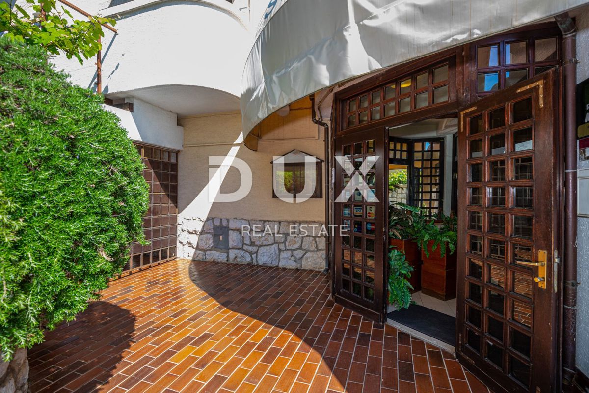 CRIKVENICA - poslovno stanovanjski objekt na vrhunski lokaciji