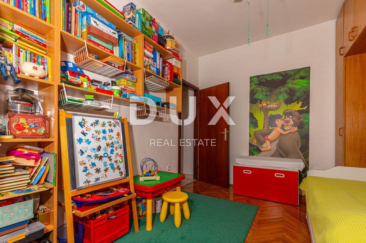 CRIKVENICA - poslovno stanovanjski objekt na vrhunski lokaciji