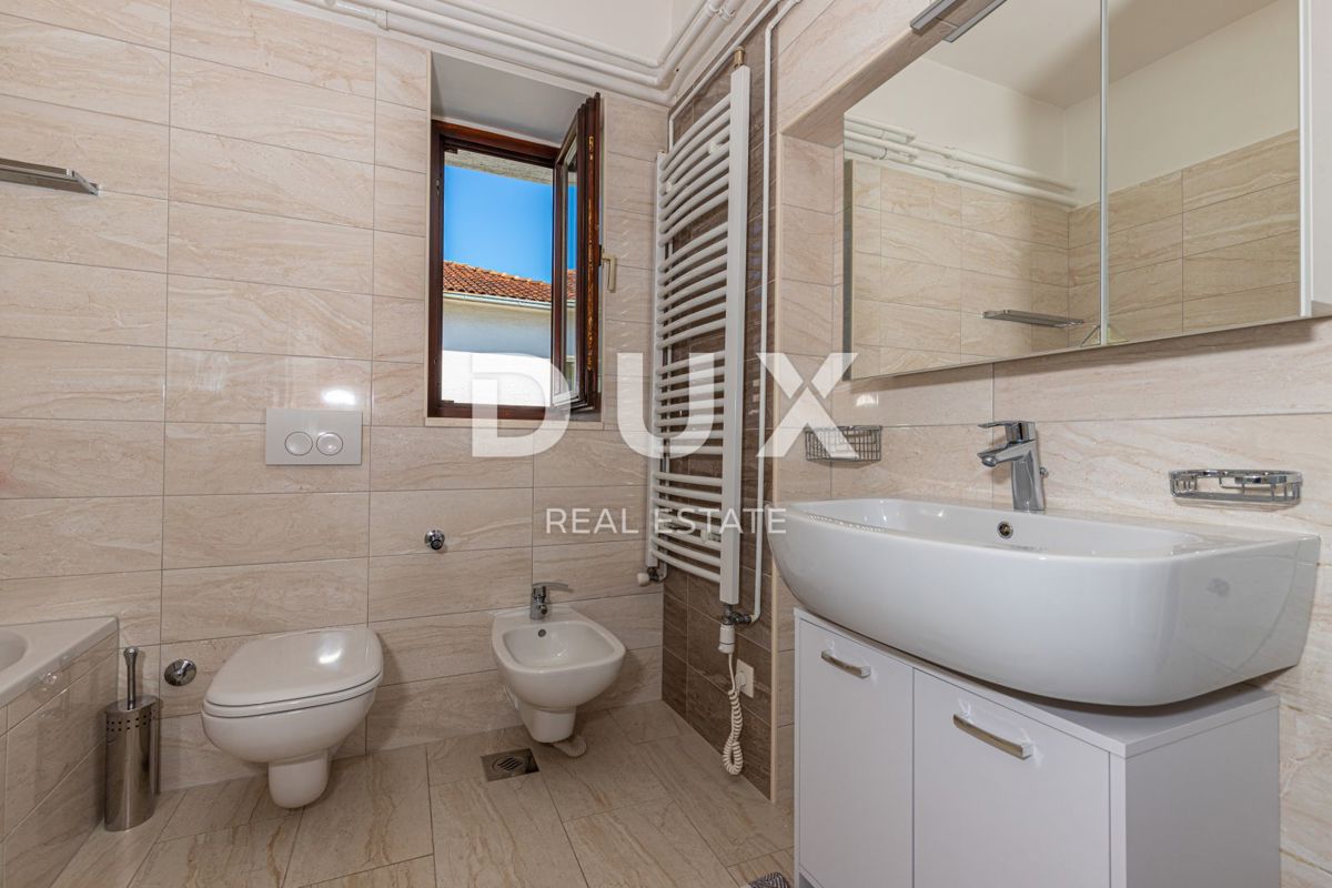 CRIKVENICA - poslovno stanovanjski objekt na vrhunski lokaciji