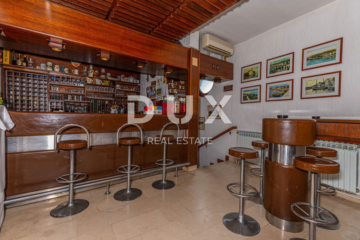 CRIKVENICA - poslovno stanovanjski objekt na vrhunski lokaciji