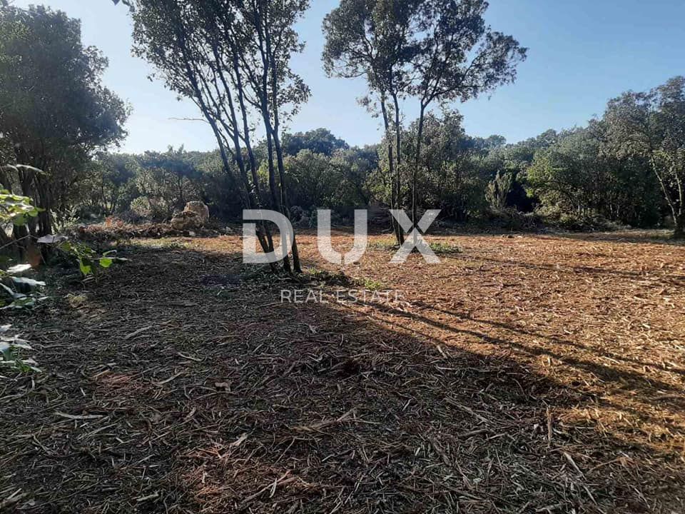 ISTRA, KRNICA - Kmetijsko zemljišče v bližini morja