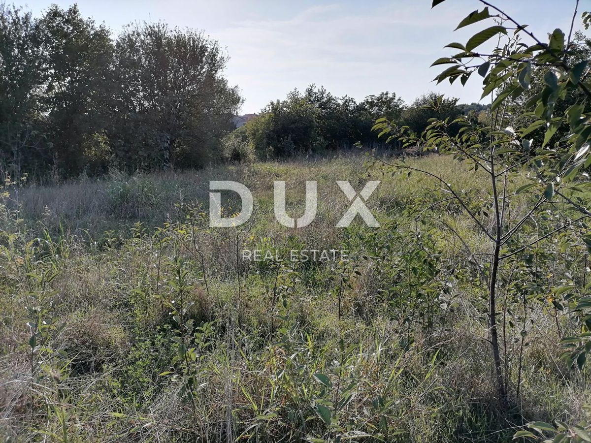 ISTRA, PULA - Gradbeno zemljišče na Busoleru 1300 m2