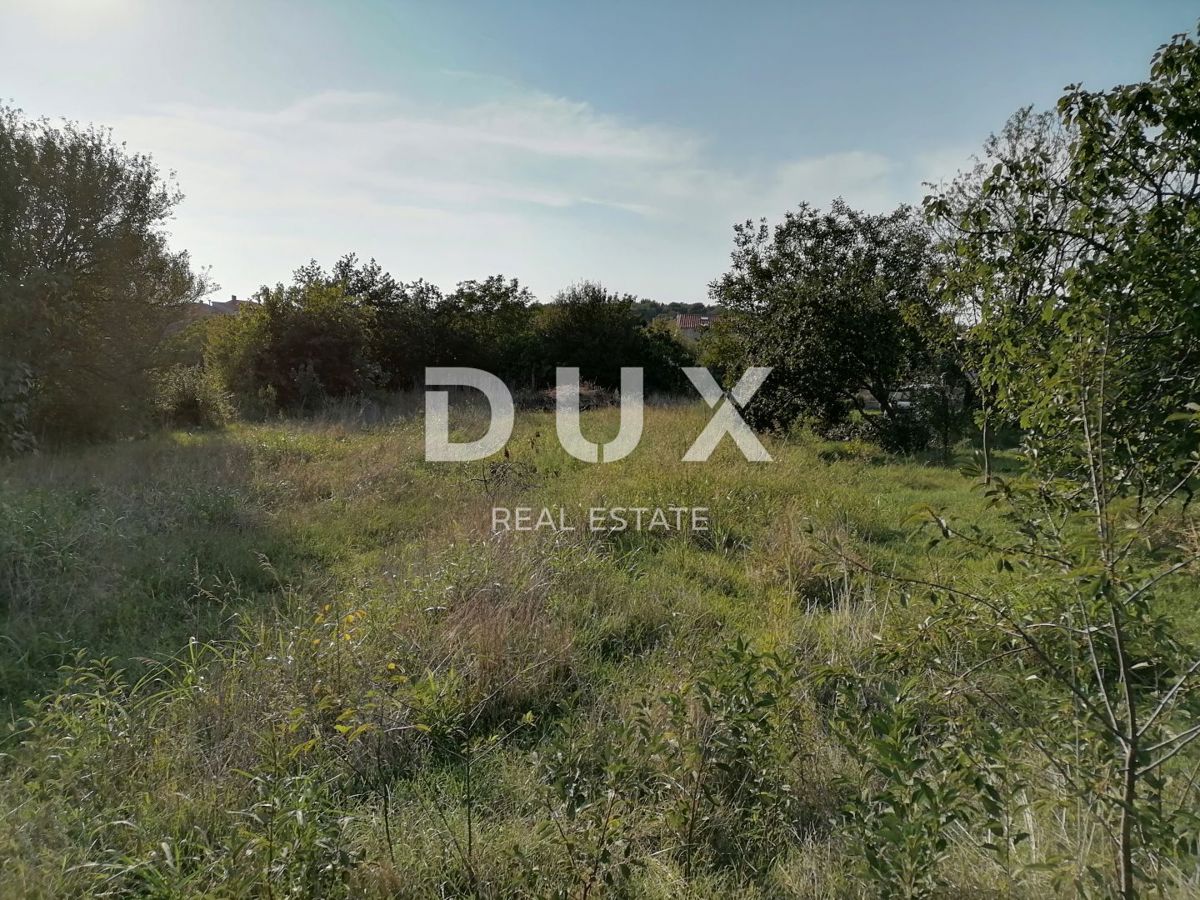 ISTRA, PULA - Gradbeno zemljišče na Busoleru 1300 m2