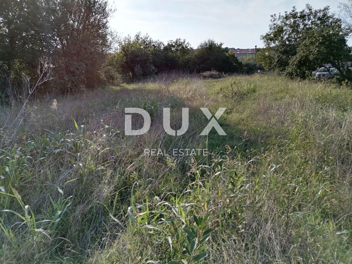 ISTRA, PULA - Gradbeno zemljišče na Busoleru 1300 m2