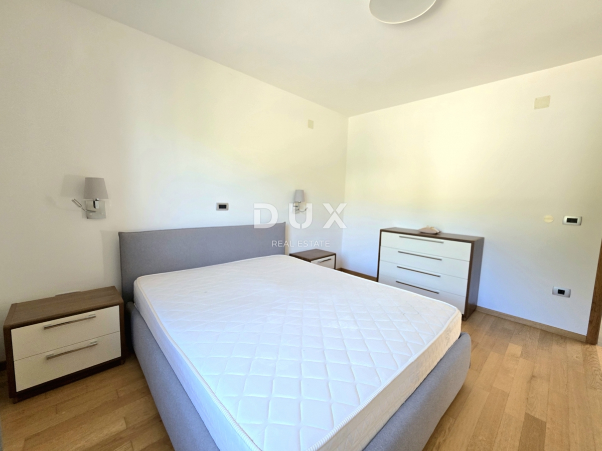 Hiša Monteserpo - Komunal, Pula, 250m2