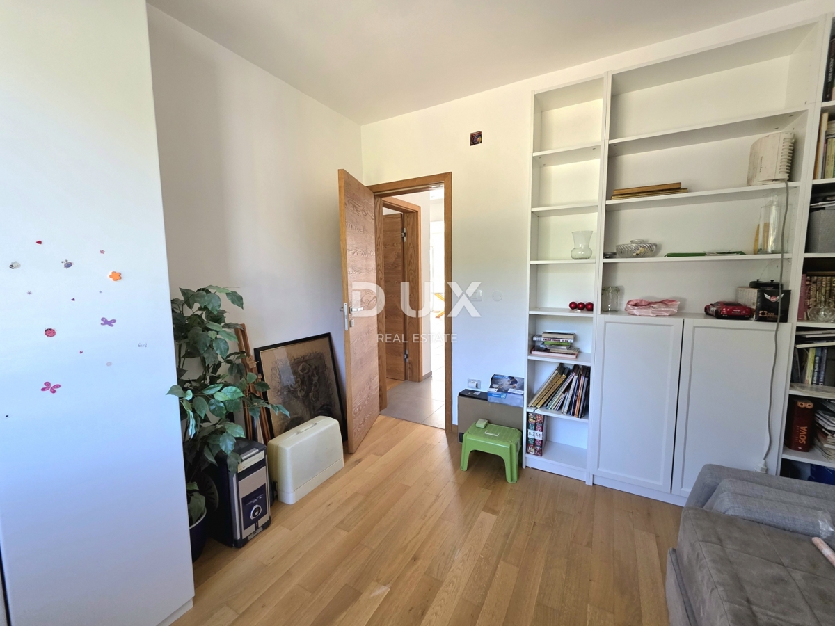 Hiša Monteserpo - Komunal, Pula, 250m2