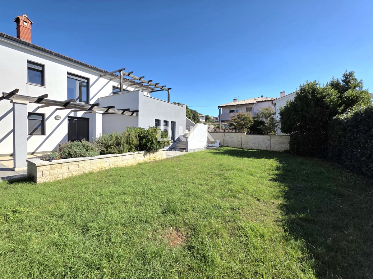 Hiša Monteserpo - Komunal, Pula, 250m2