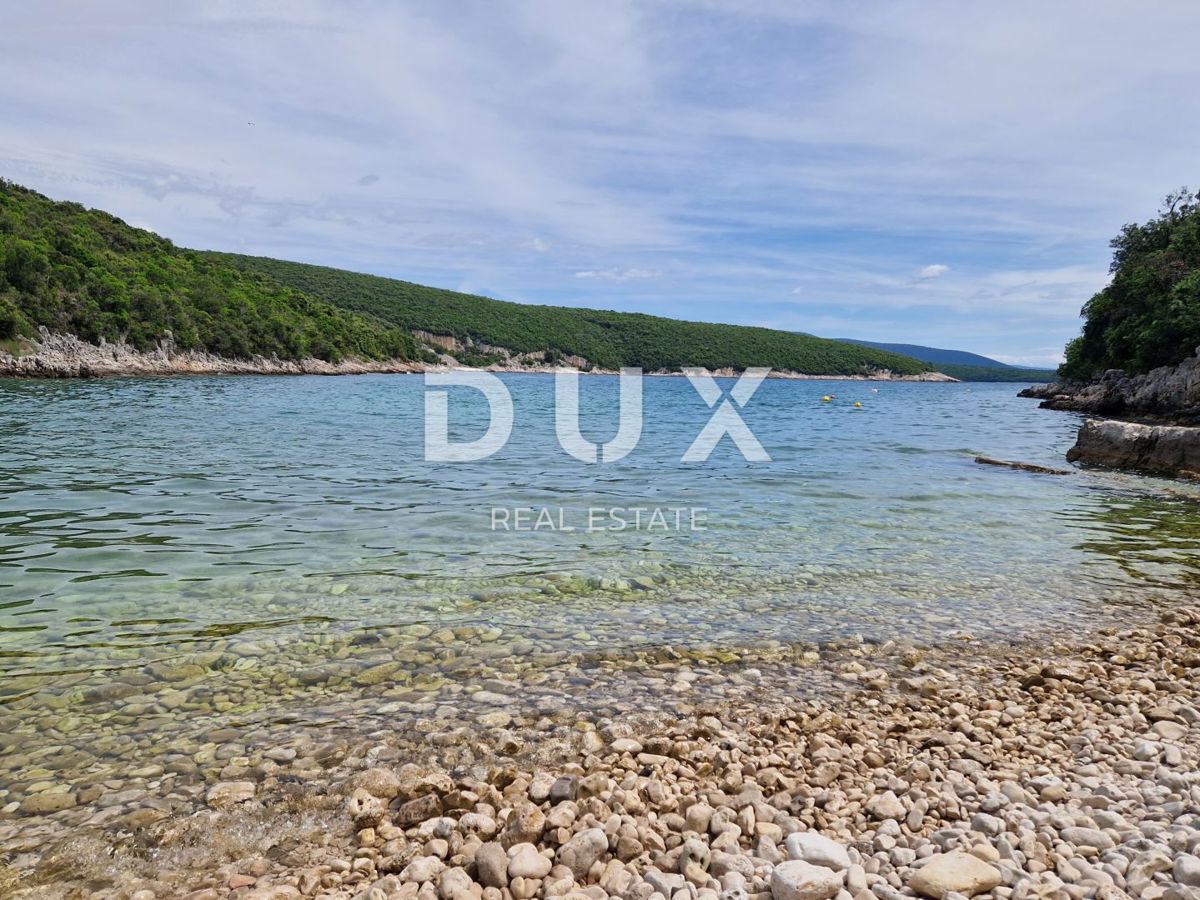 ISTRA, KRNICA - Samostojna hiša 200m od morja