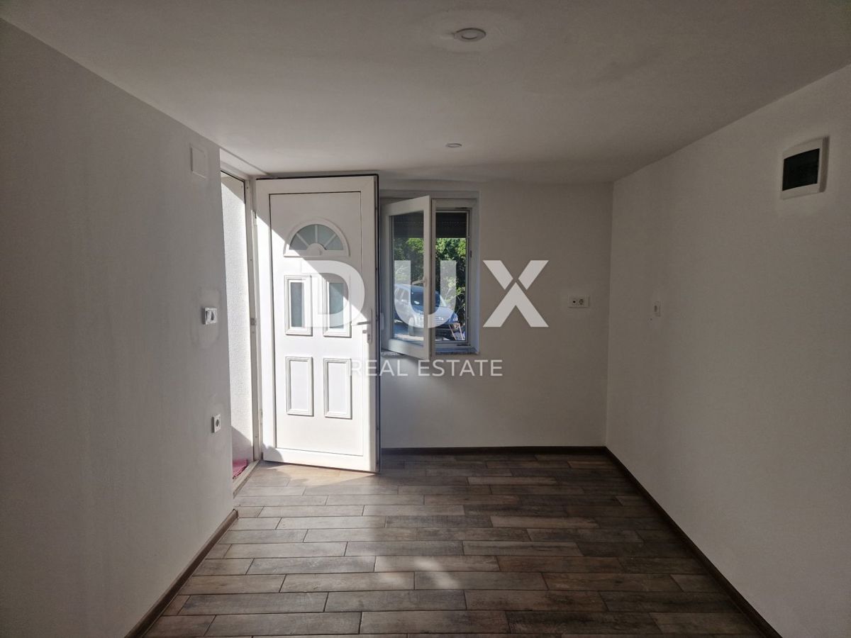 ISTRA, KRNICA - Samostojna hiša 200m od morja