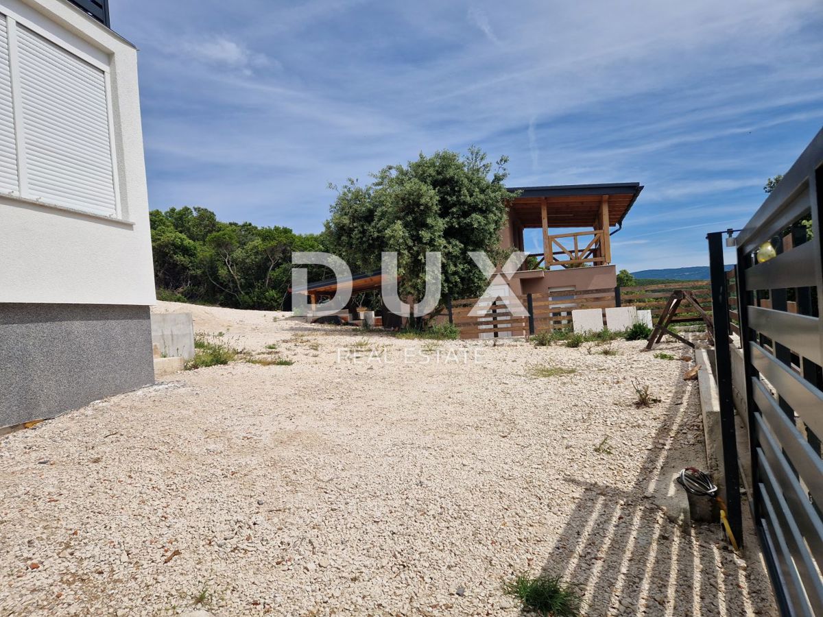 ISTRA, KRNICA - Samostojna hiša 200m od morja