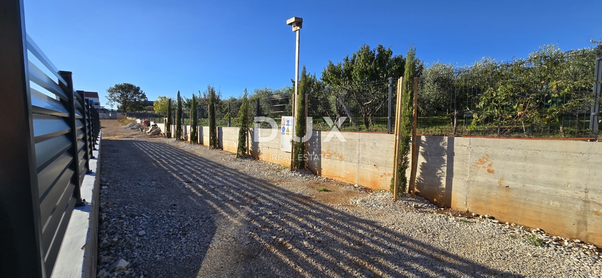 ISTRA, POREČ - Topla enonadstropna hiša v idiličnem okolju