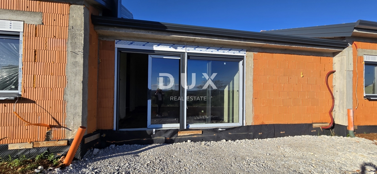 ISTRA, POREČ - Topla enonadstropna hiša v idiličnem okolju