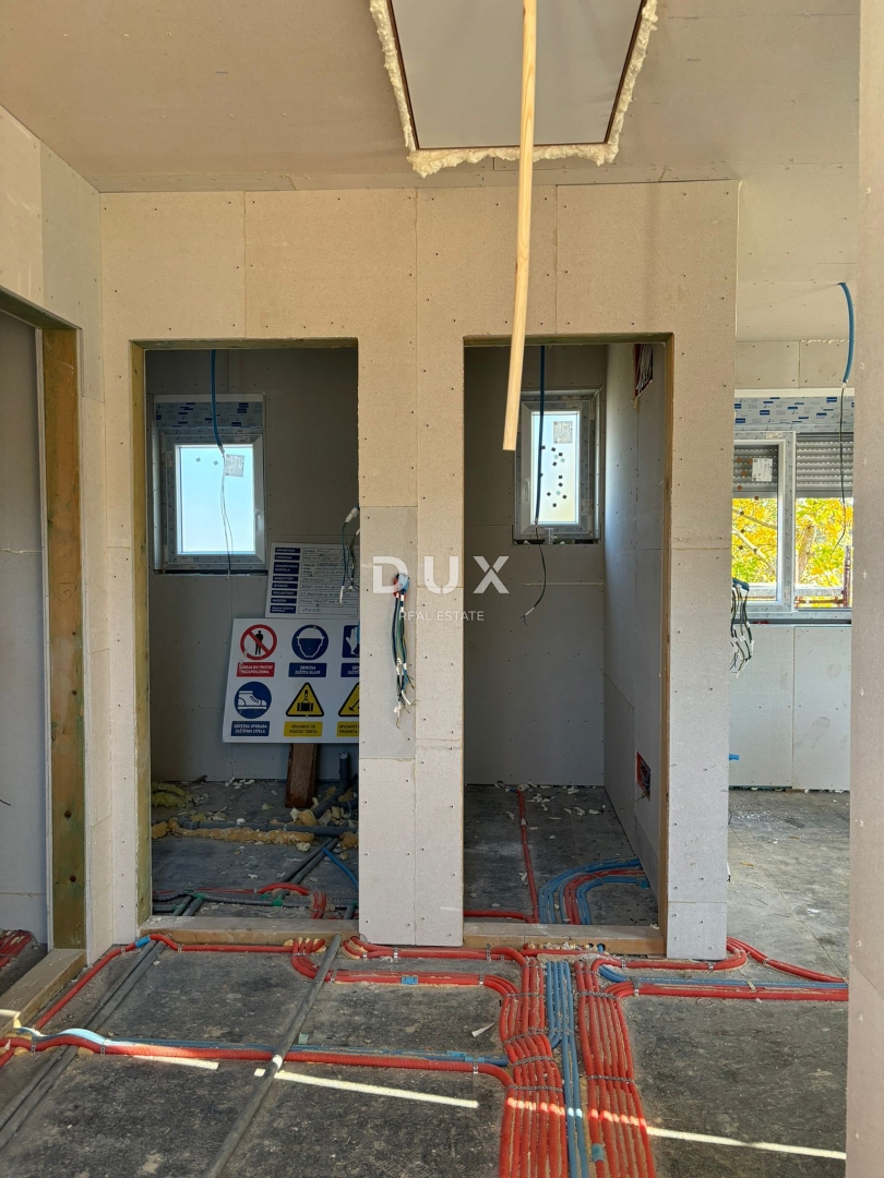 ISTRA, PULA - Montažna enonadstropna hiša - ROH BAU v bližini mesta! MOŽNOST MENJAVE ZA STANOVANJE!