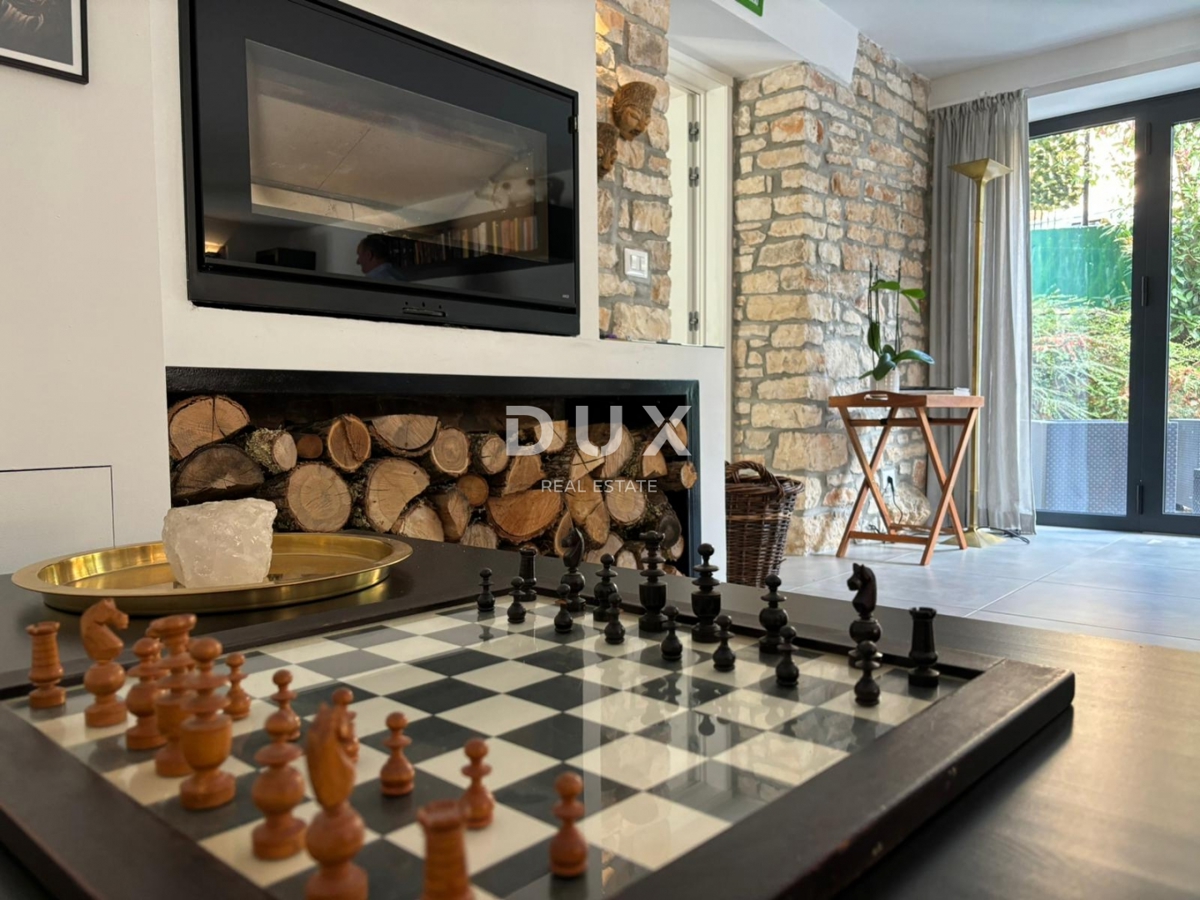 ISTRA, POREČ - Dve hiši z rustikalno moderno opremo z garažo in posebno ponudbo!