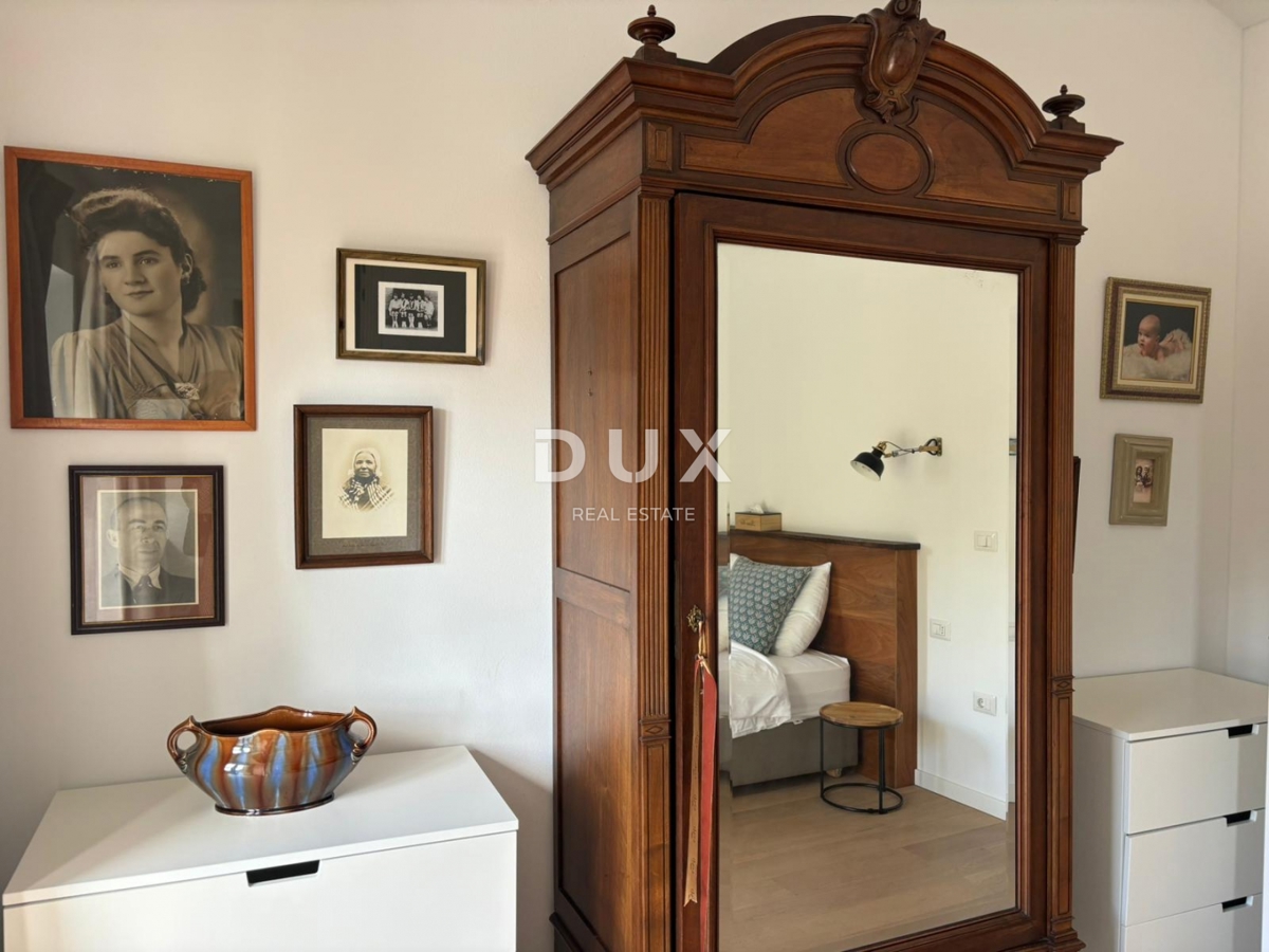 ISTRA, POREČ - Dve hiši z rustikalno moderno opremo z garažo in posebno ponudbo!